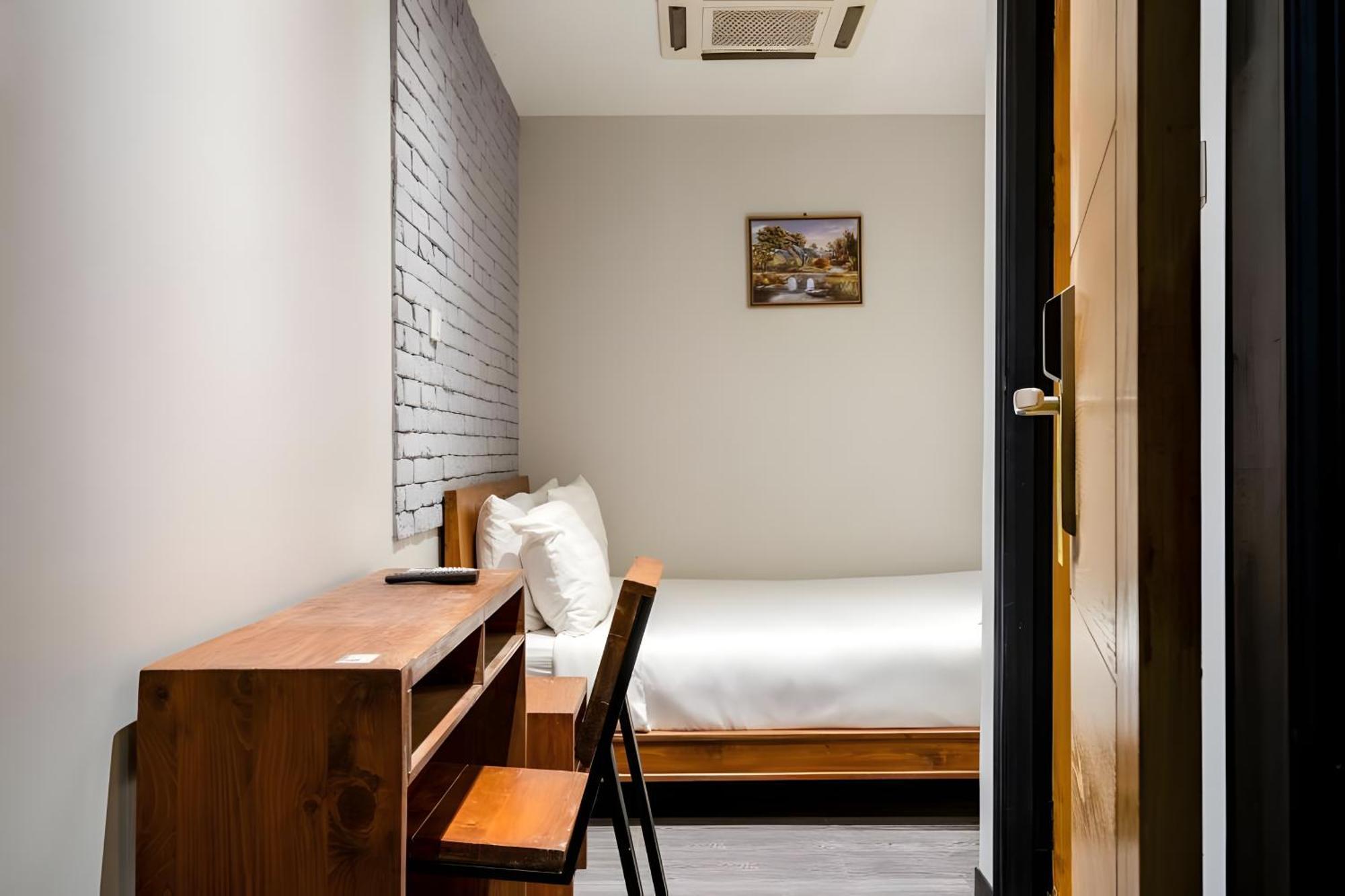Go Inn Sukhumvit Soi 20 Bts Asok Бангкок Екстер'єр фото